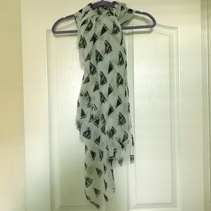 Grey & black sailboat print scarf